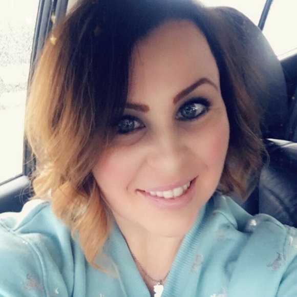 Meet your Posher, Kimberly - Picture 7 of 7